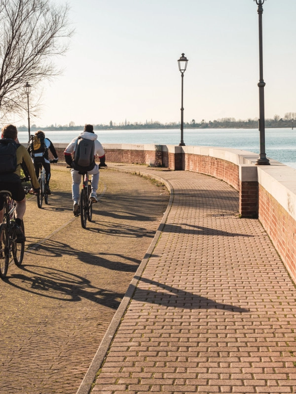 Radweg in Cavallino-Treporti mit dem Fahrrad erleben